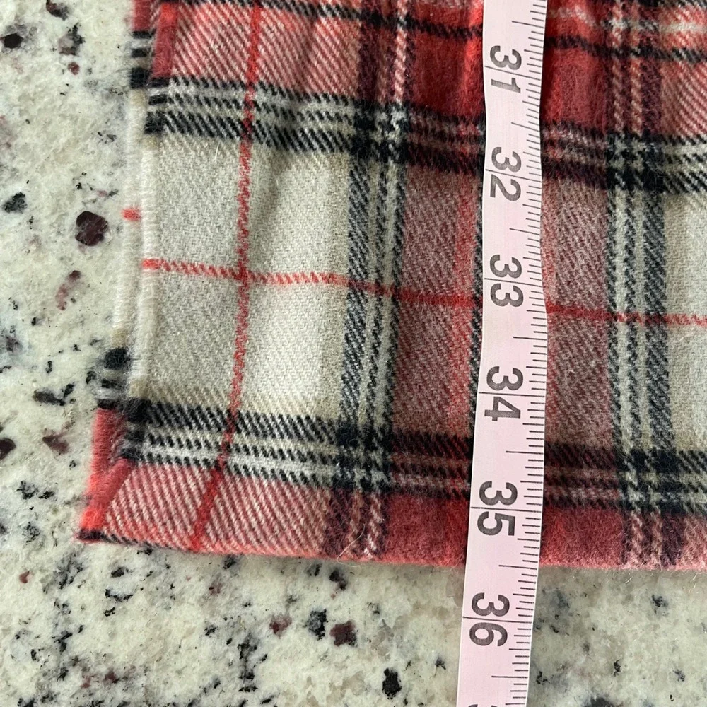 D&Y Plaid Scarf Women OS Red Cream Softer Than Cashmere‎ Acrylic Fringe Tartan